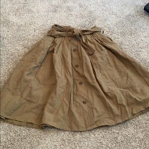 Cute skirt with pockets!